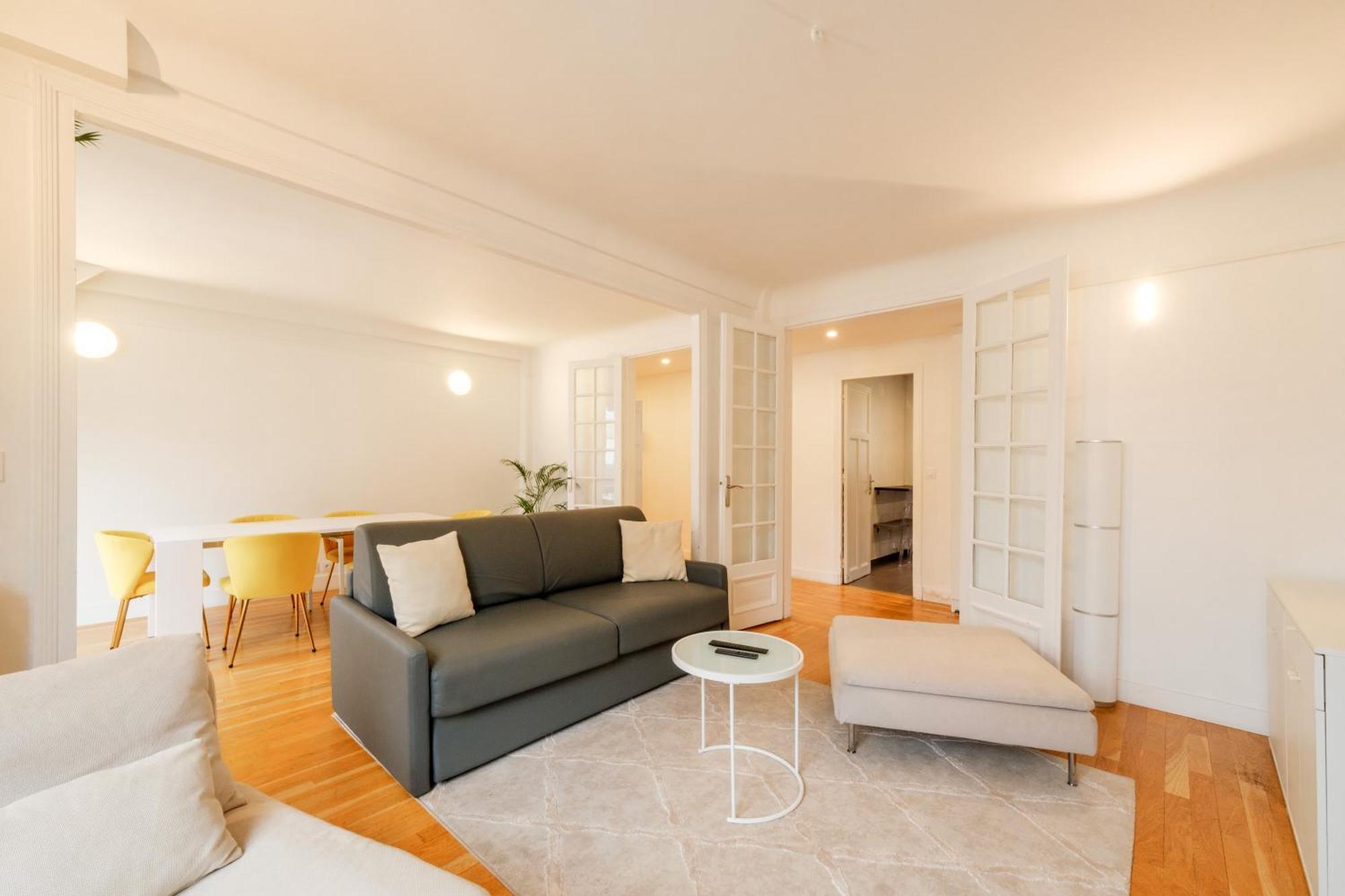 Amazing 6P Club Eiffel Apartment ปารีส ภายนอก รูปภาพ
